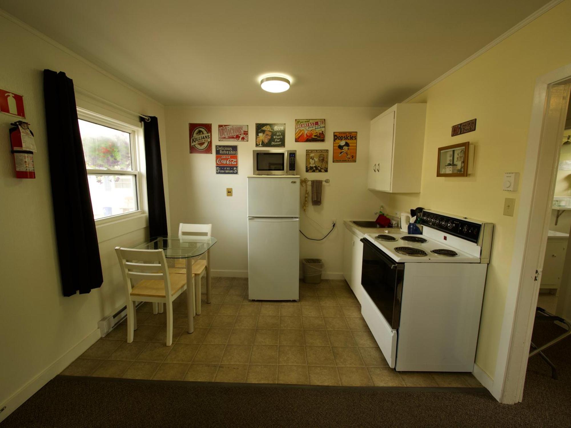 Creston Valley Motel Luaran gambar