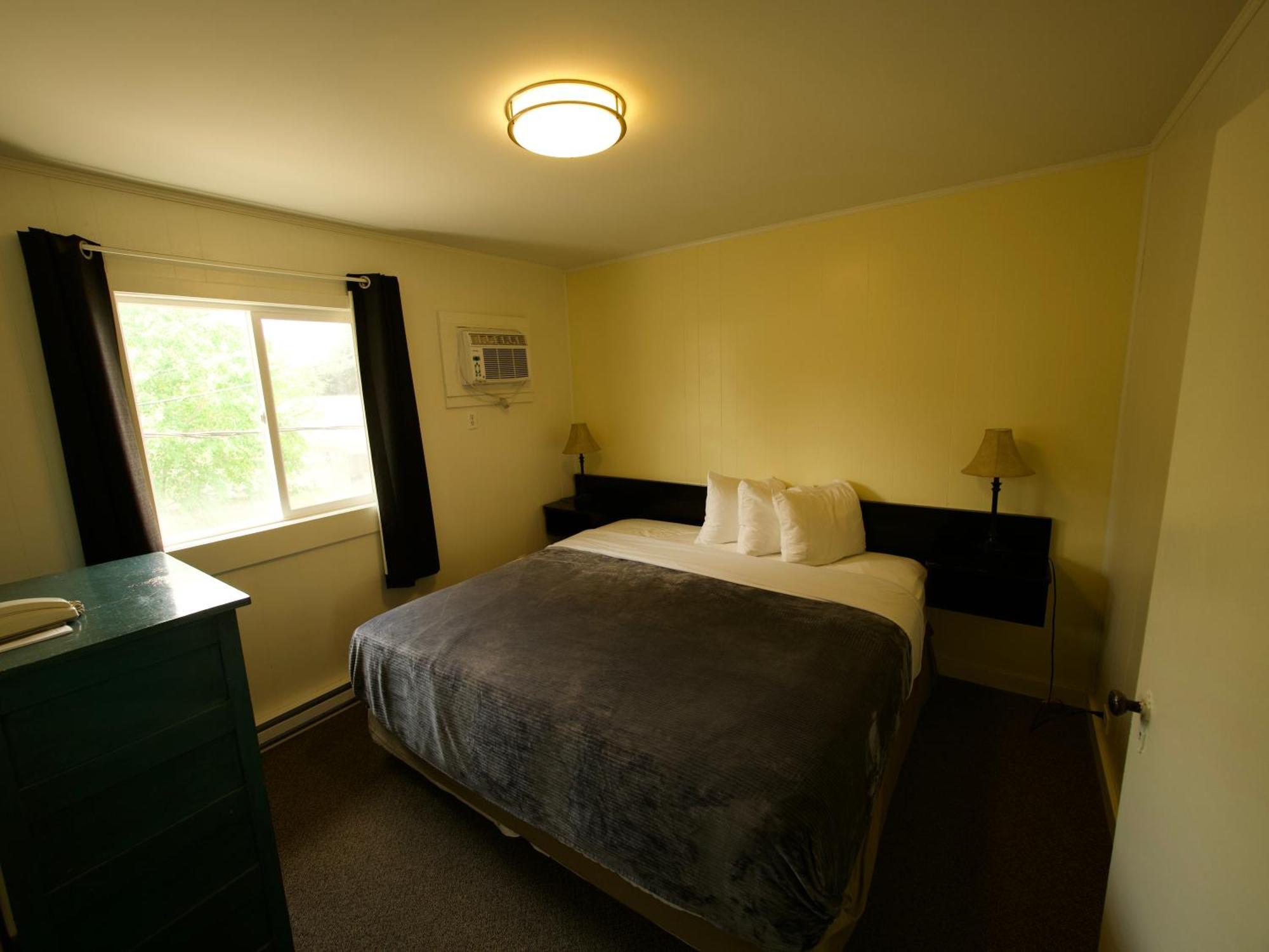 Creston Valley Motel Luaran gambar