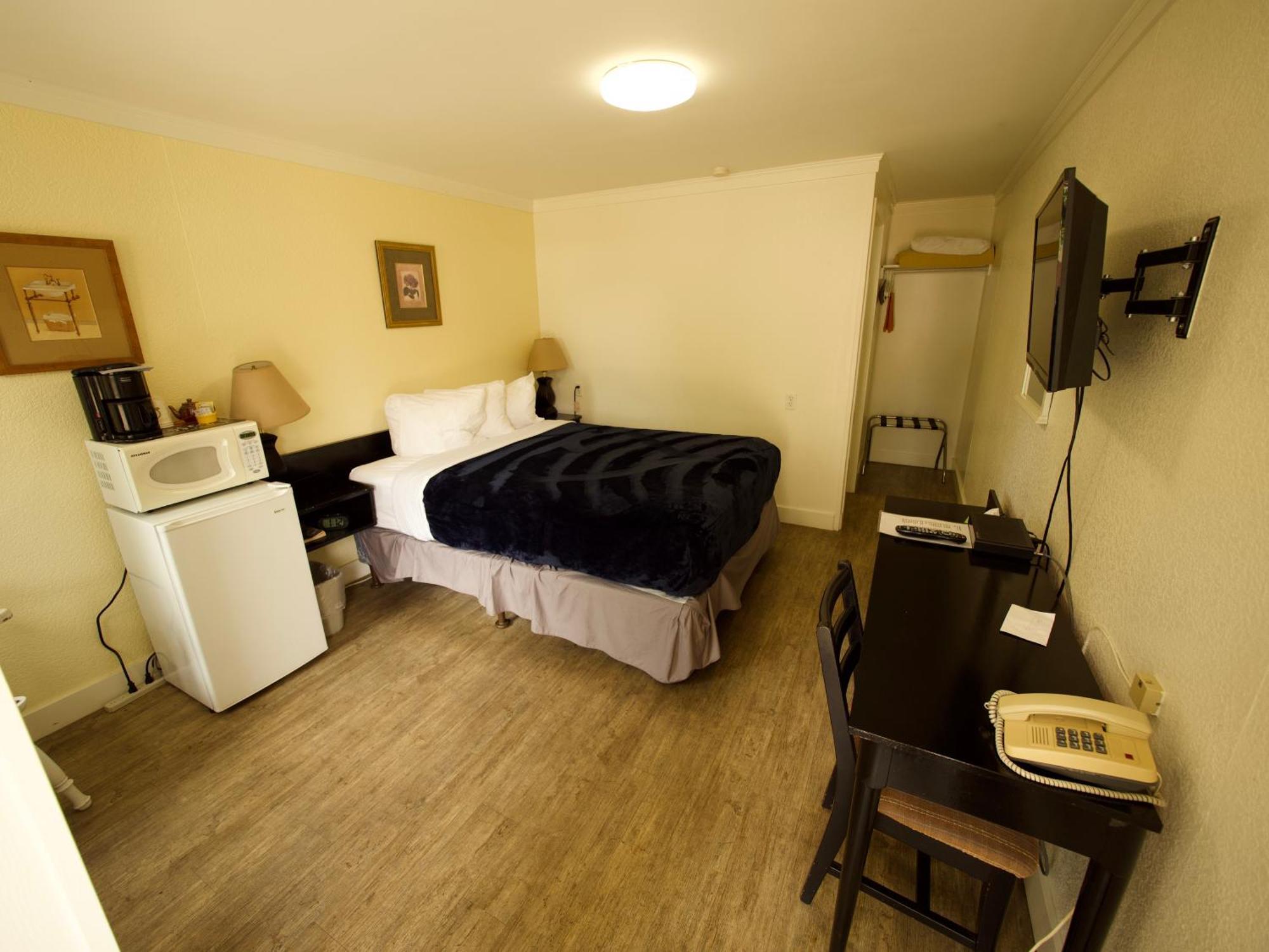 Creston Valley Motel Luaran gambar