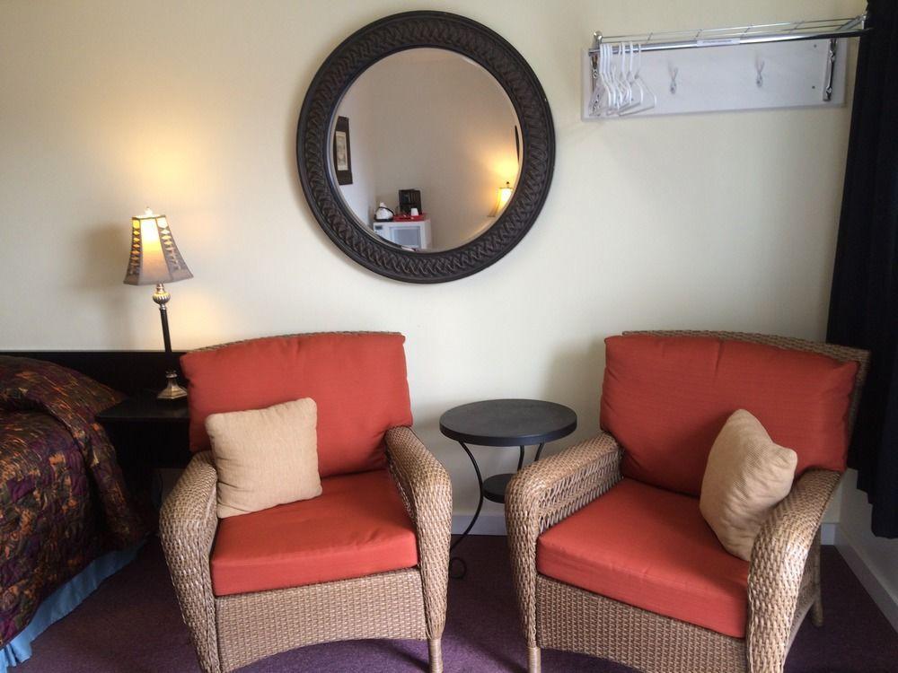 Creston Valley Motel Luaran gambar