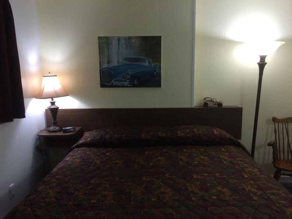 Creston Valley Motel Luaran gambar