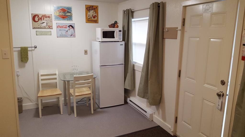 Creston Valley Motel Luaran gambar
