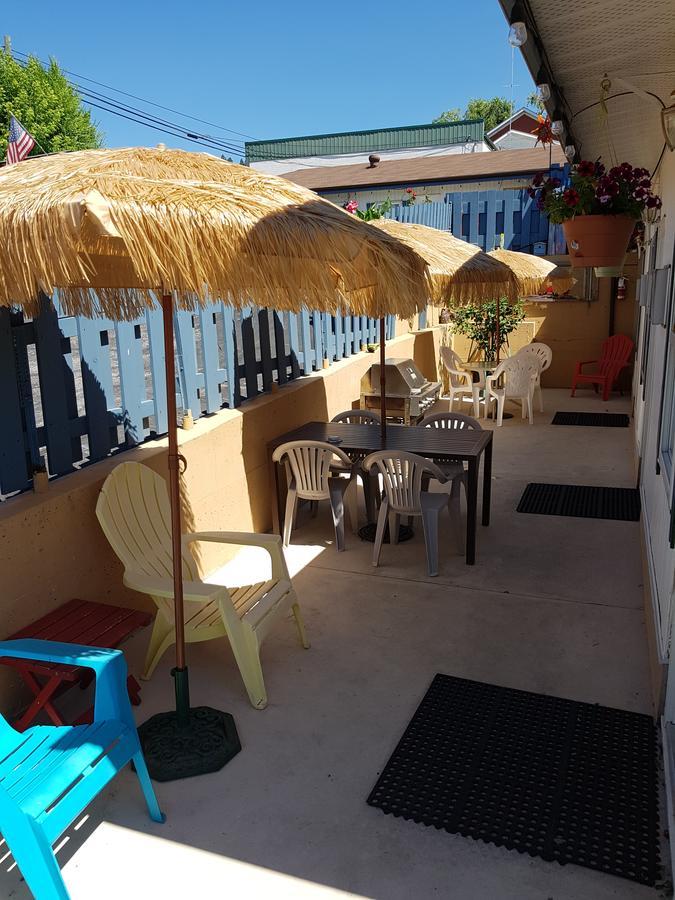 Creston Valley Motel Luaran gambar
